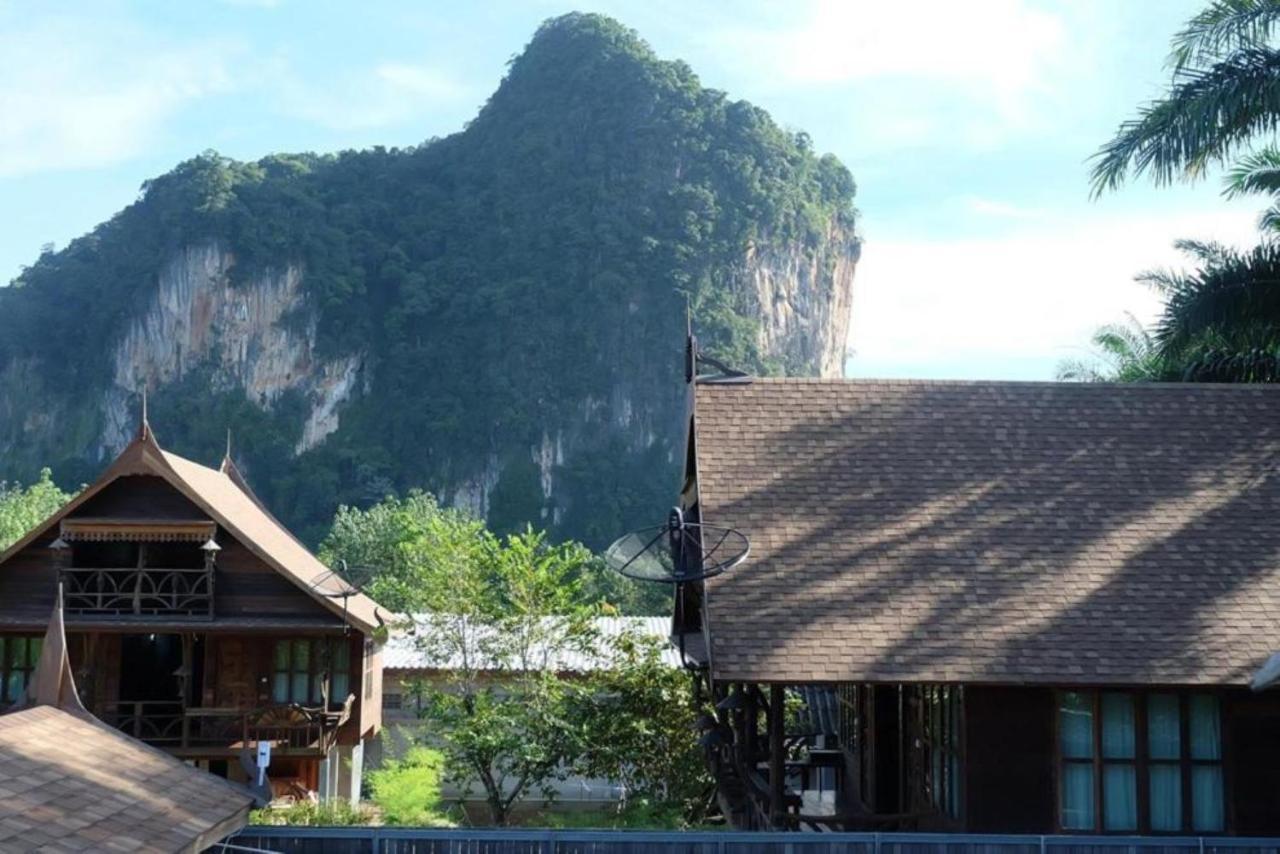 Boutique Village Hotel Ao Nang Exterior photo